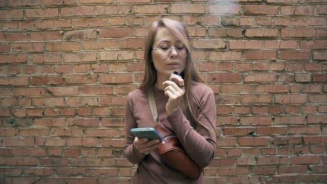 Fedezd fel az E Cigi Bolt Pólus különleges ajánlatait az E Cigi Bolt Pólus legjobb termékeivel